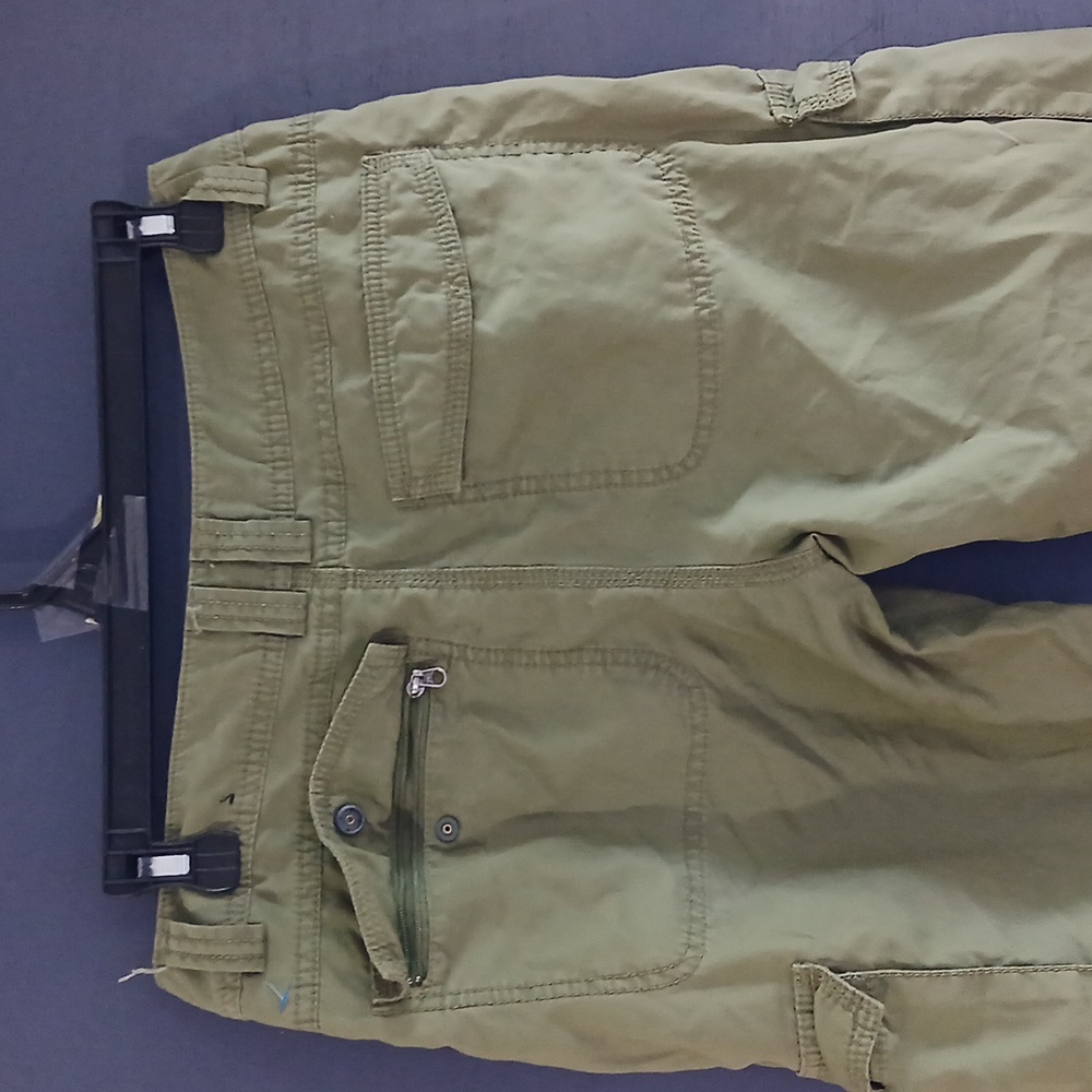GUC Eastern Mountain Sports Green Nylon cargo pants size 6 - Picture 5 of 6